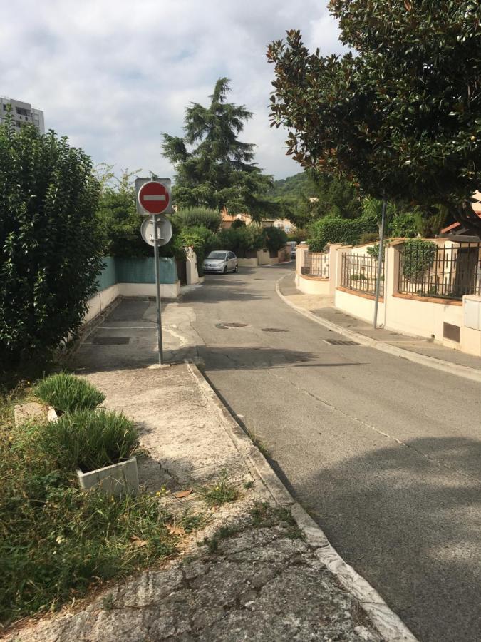 Le Cannet 10Mn Cannes Chambre Independante Etage D'Une Maison Avec Piscine Luaran gambar